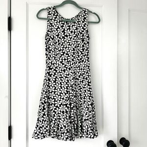 Diane von‎ Furstenberg DVF Floral Print Sleeveless Dress Fit Flare 0 Black White